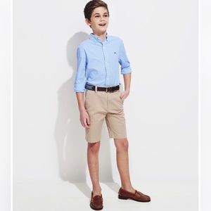 VINEYARD VINES boys khaki shorts